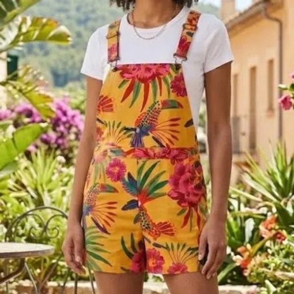 Farm Rio Anthropologie Yellow Tropical Floral Toucan Short Overalls Romper Sz M